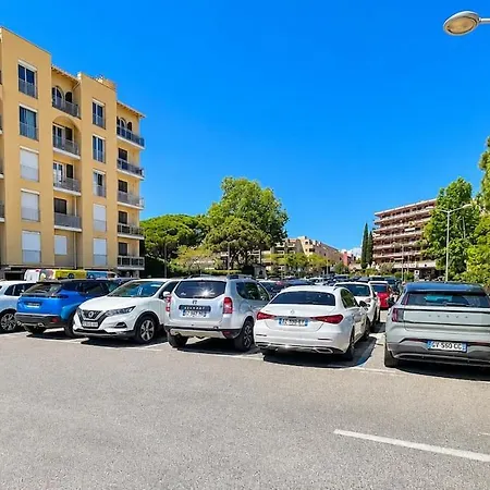 South Coast In Apartment *